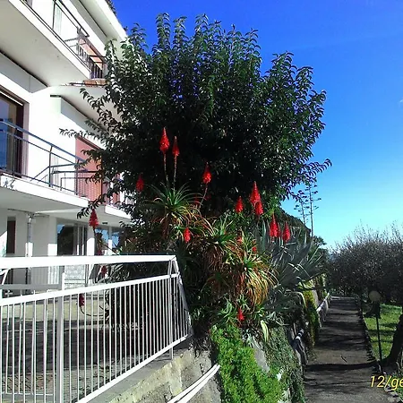 Ξενοδοχείο με διαμερίσματα La Carruba Ντιάνο Μαρίνα