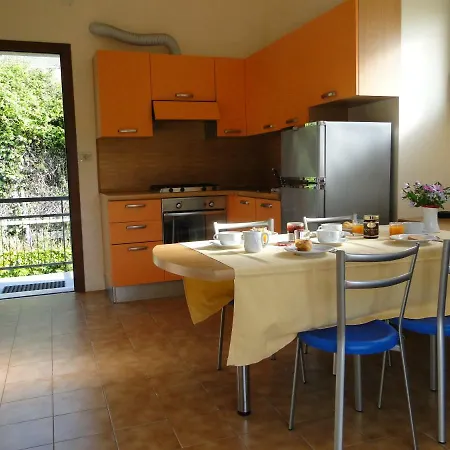 Aparthotel La Carruba 3*