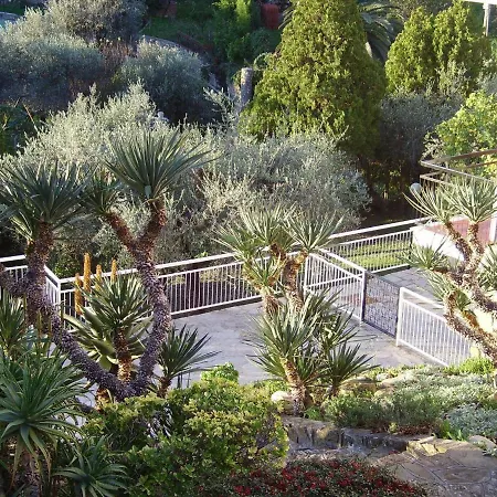 La Carruba Aparthotel Diano Marina