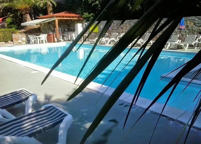 拉卡鲁巴公寓式酒店 3*