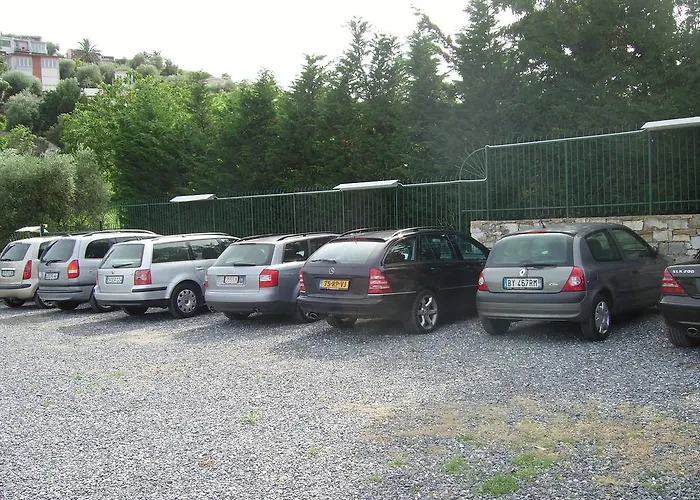 公寓式酒店 拉卡鲁巴公寓式酒店 迪亚诺马里纳