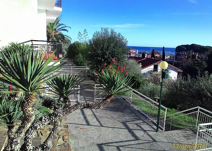 拉卡鲁巴公寓式酒店