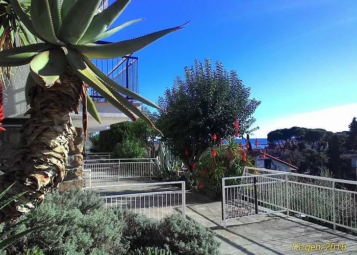 拉卡鲁巴公寓式酒店